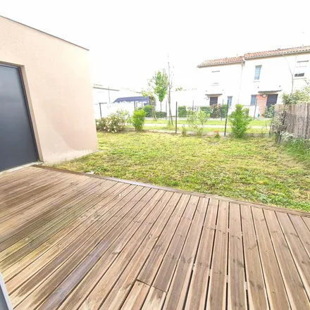 Rent this 1 bed apartment on 182 Chemin des Trois Ponts in 31790 Saint-Jory, France