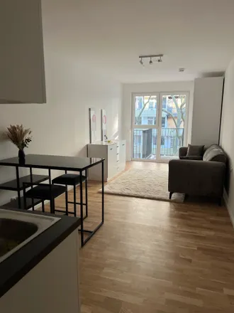 Rent this 1 bed apartment on Löwenberger Straße 1 in 10315 Berlin, Germany