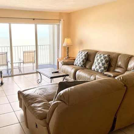 Image 1 - Redington Shores, FL - Condo for rent
