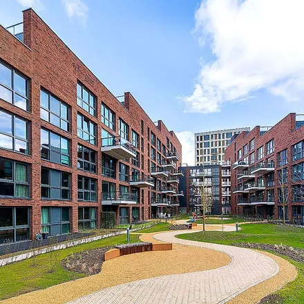 Rent this 1 bed apartment on Kanseliersplein 94 in 5223 LV 's-Hertogenbosch, Netherlands