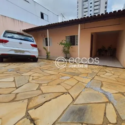 Image 2 - Avenida África, Tibery, Uberlândia - MG, 38405-040, Brazil - House for sale