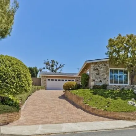 Image 1 - 1026 Glenhaven Drive, Los Angeles, CA 90272, USA - House for sale