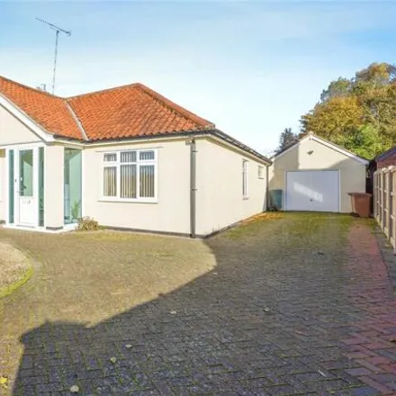 Buy this 3 bed house on Meadow Drive in Hoveton, NR12 8UN