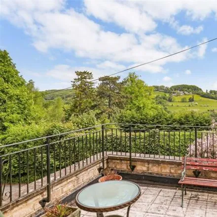 Image 3 - The Roundabouts, Brimscombe, GL5 2PX, United Kingdom - House for sale