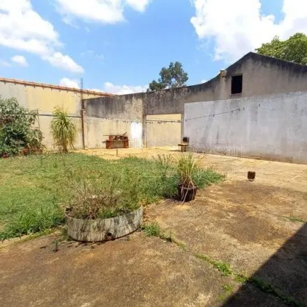 Buy this 3 bed house on Rua Professor Edson Galvão in Campus Ville, Araraquara - SP