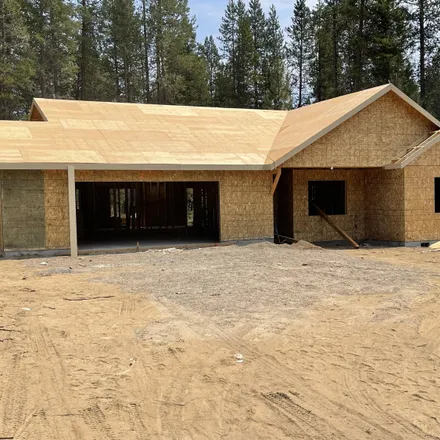 Buy this 3 bed house on 53731 Otter Drive in Deschutes County, OR 97739