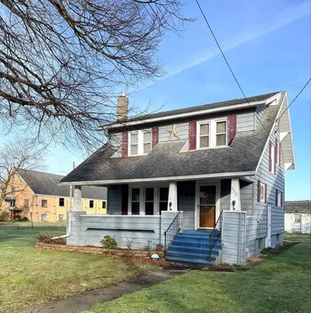 Buy this 3 bed house on 253 East Miller Street in City of Elmira, NY 14904