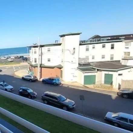Buy this 2 bed condo on 9 Park Avenue in Atlantic, Hull