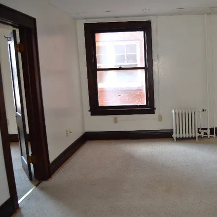 Image 7 - 160 Fayette Street - Apartment for rent