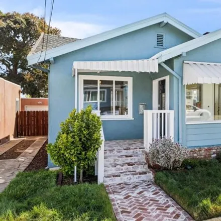 Buy this 2 bed house on 268 Linden Avenue in Lomita Park, San Bruno