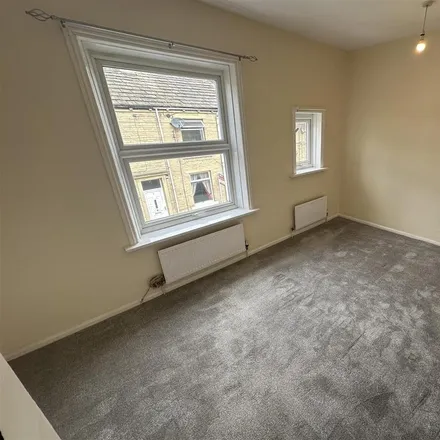 Rent this 1 bed townhouse on 8 Harley Place in Rastrick, HD6 3AE