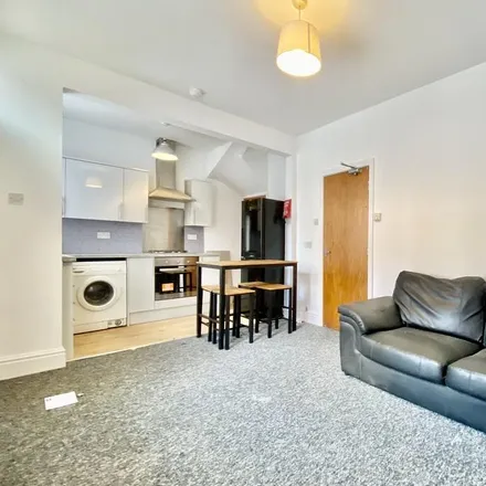 Rent this 2 bed townhouse on Harold View in Leeds, LS6 1PP