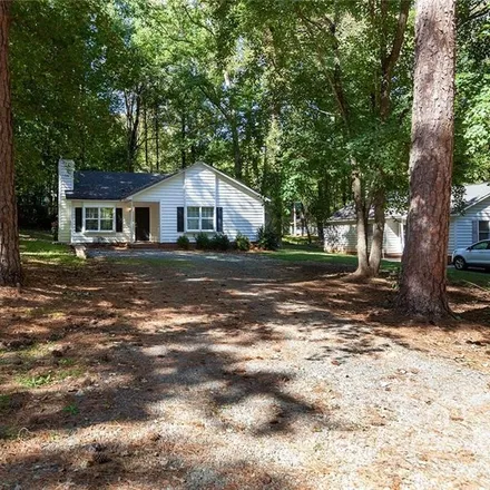 Buy this 3 bed house on 610 Rene Circle in Waxhaw, NC 28173