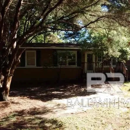 Rent this 3 bed house on 159 Orange Ave in Fairhope, Alabama
