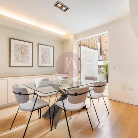 Image 3 - 27 Hillgate Place, London, W8 7ST, United Kingdom - Townhouse for rent