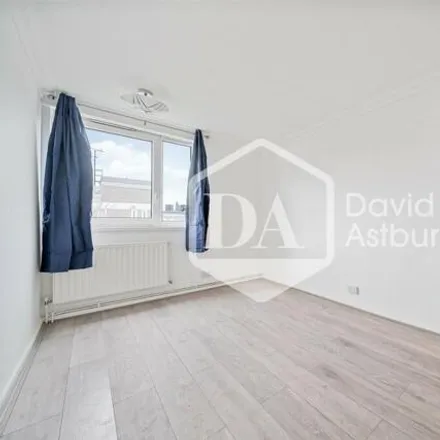 Rent this 2 bed room on 497-511 Cable Street in Ratcliffe, London
