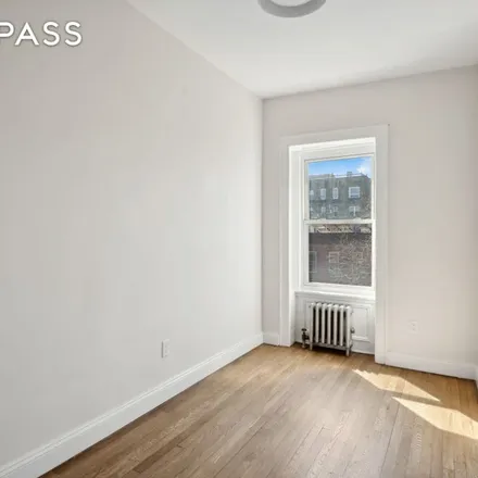 Rent this 2 bed townhouse on 389 8th Street in New York, NY 11215