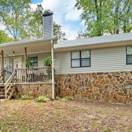 Buy this studio house on 80 East Currahee Street in Toccoa, GA 30577