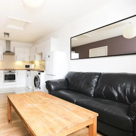 Image 2 - The Back Page, St. Andrews Street, Newcastle upon Tyne, NE1 5SF, United Kingdom - Apartment for rent