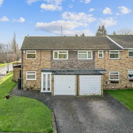 Buy this 4 bed house on Barnes Way in Buckinghamshire, SL0 9BX