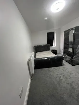 Image 2 - 188 Douglas Road, Tyseley, B27 6HN, United Kingdom - Apartment for rent