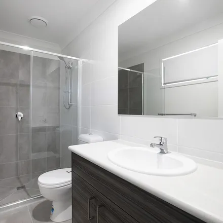 Image 7 - Domonique Way, Flinders View QLD 4305, Australia - Apartment for rent