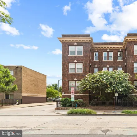 Buy this 1 bed condo on 1434 Harvard Street Northwest in Washington, DC 20009