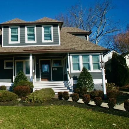 Rent this 5 bed house on 422 Ludlow Avenue in Spring Lake, Monmouth County