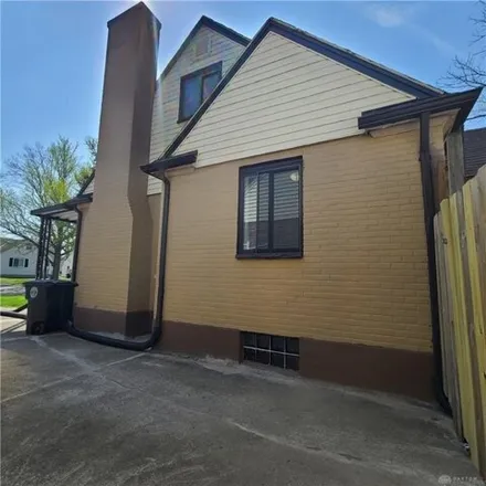 Image 4 - 1865 Kipling Drive, Cornell Heights, Dayton, OH 45406, USA - House for sale