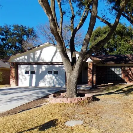 Buy this 3 bed house on 4014 Deer Trail in Temple, TX 76504