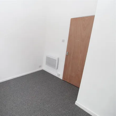 Image 8 - Cardiff and Vale Therapy Centre (CAVTC), Splott Road, Cardiff, CF24 2BZ, United Kingdom - Apartment for rent