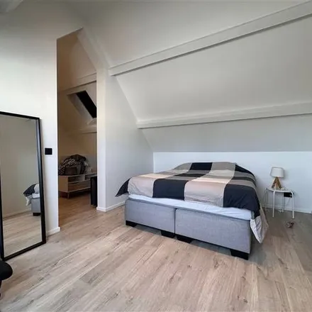 Rent this 3 bed apartment on Driebunderstraat 6 in 9230 Wetteren, Belgium