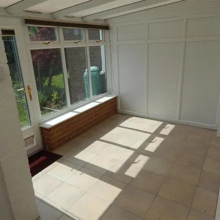 Image 5 - Monks Path, Redditch, B97 6NR, United Kingdom - Townhouse for rent
