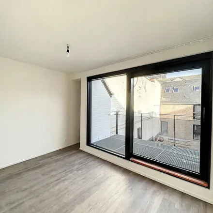 Image 4 - Rue Mazy 78, 5100 Jambes, Belgium - Apartment for rent