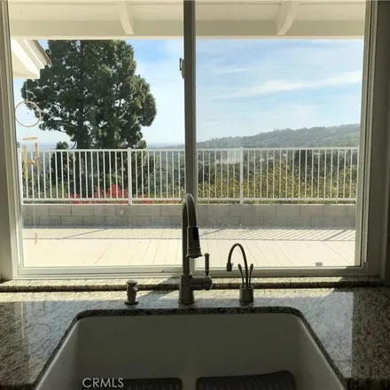 Image 4 - 5089 Rockbluff Drive, Rolling Hills Estates, CA 90274, USA - Apartment for rent