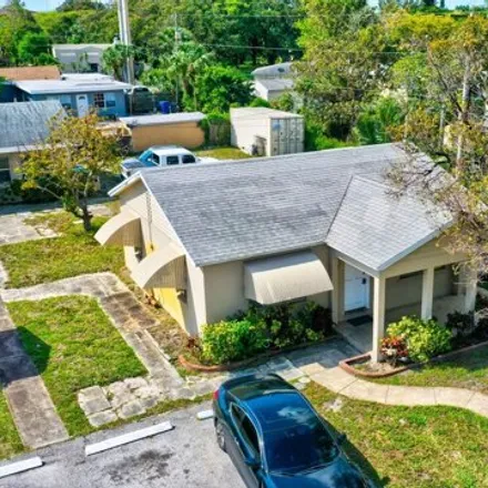 Image 2 - PMS Courier Service, West 15th Street, Riviera Beach, FL 33404, USA - House for sale