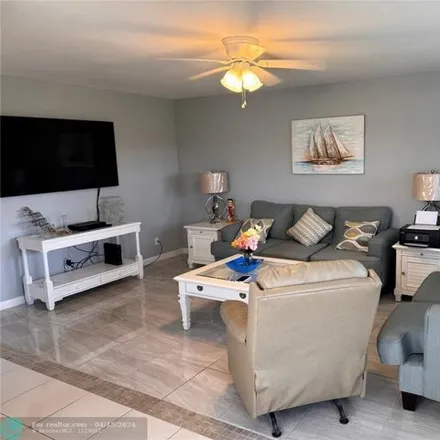 Image 3 - 216 Piedmont Terrace, Kings Point, Palm Beach County, FL 33484, USA - Condo for rent