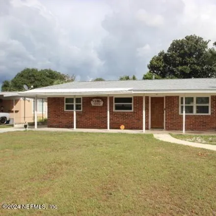 Buy this 3 bed house on 136 W St Johns Ter in East Palatka, Florida
