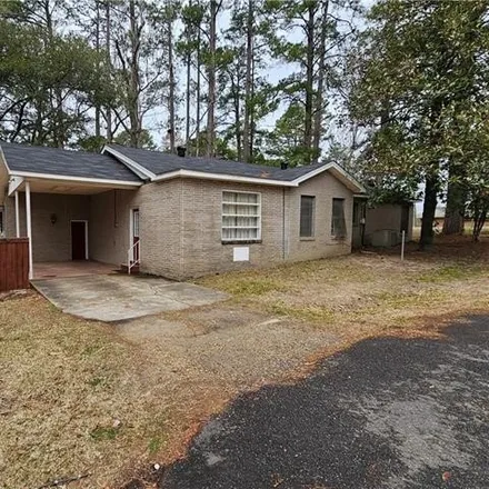 Image 2 - 1299 San Pedro Street, Winnfield, LA 71483, USA - House for sale