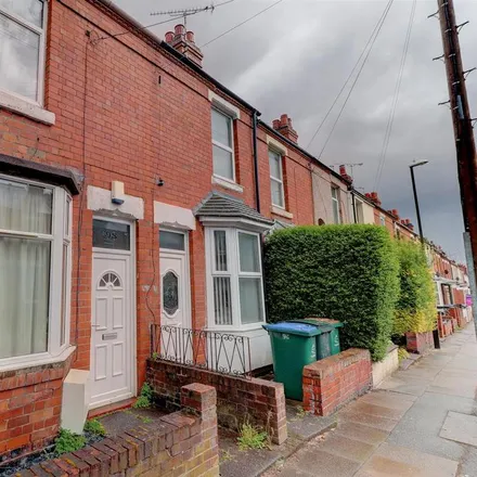 Rent this 4 bed townhouse on 52 Kensington Road in Coventry, CV5 6GG