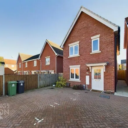 Buy this 3 bed house on Teal Drive in Costessey, NR8 5FQ