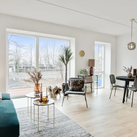 Rent this 4 bed apartment on Rådhusdammen 5 in 2620 Albertslund, Denmark