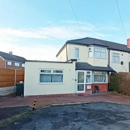 Buy this 5 bed duplex on Willingsworth Road in Wednesbury, WS10 7NL