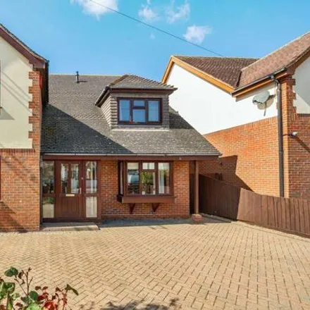 Buy this 4 bed house on Montserrat Road in Lee-on-the-Solent, PO13 9LS