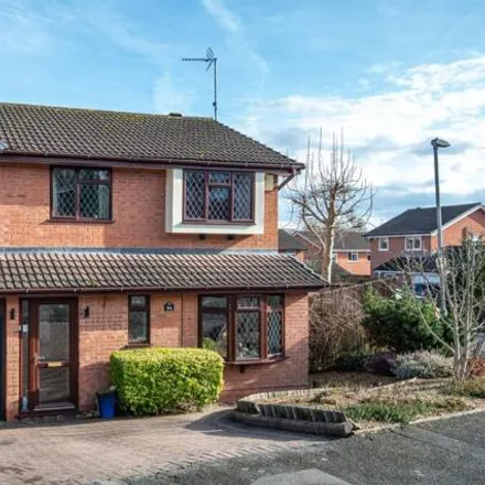 Buy this 4 bed house on Longfellow Close in Callow Hill, B97 5HN