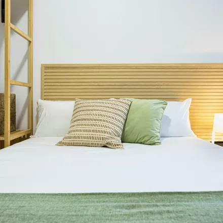 Rent this 1 bed apartment on BiciMAD in Plaza del Conde del Valle Suchil, 28015 Madrid