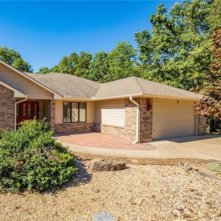 Buy this 3 bed house on 19 Dulverton Drive in Bella Vista, AR 72715