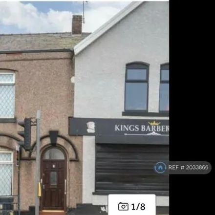 Rent this 2 bed townhouse on King's Road in Stalybridge, OL6 9HW