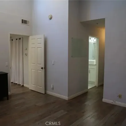 Rent this 2 bed townhouse on 314 South Mentor Avenue in Pasadena, CA 91106