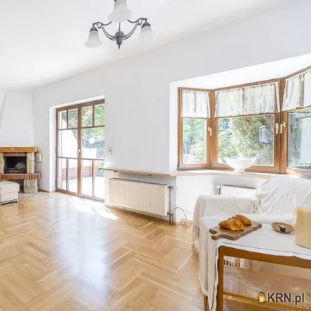 Buy this studio house on Generała Mariana Kukiela 13 in 31-340 Krakow, Poland